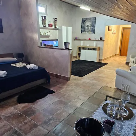 Отель Bijoux 3*